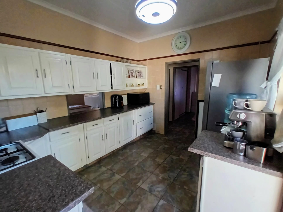 To Let 4 Bedroom Property for Rent in Doringkloof Gauteng