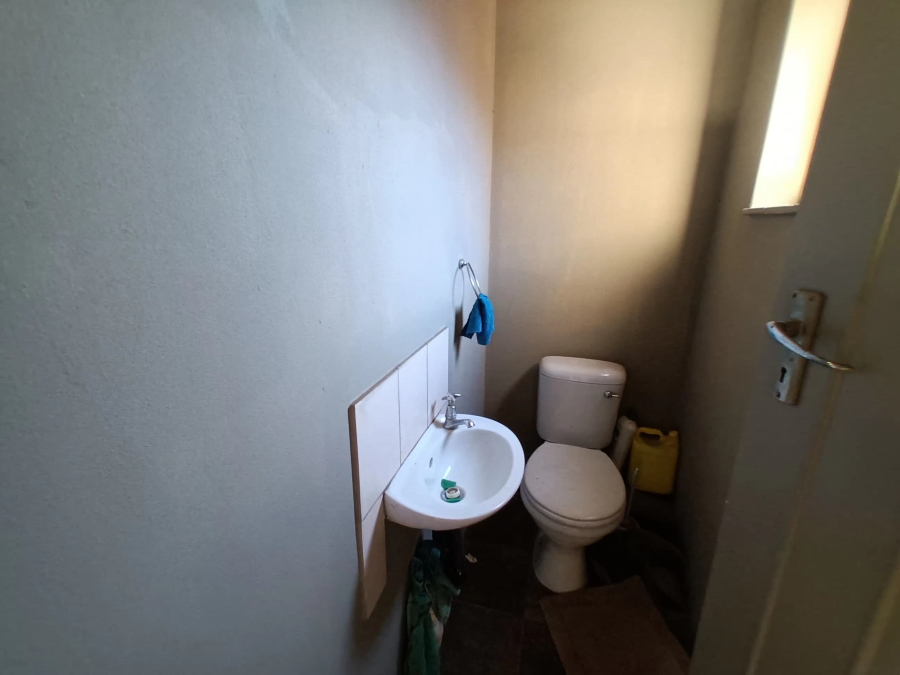To Let 4 Bedroom Property for Rent in Doringkloof Gauteng