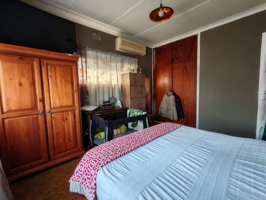 3 Bedroom Property for Sale in Risiville Gauteng