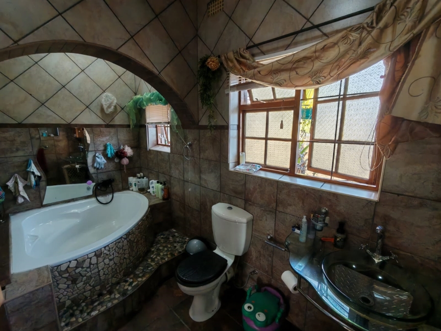 3 Bedroom Property for Sale in Risiville Gauteng