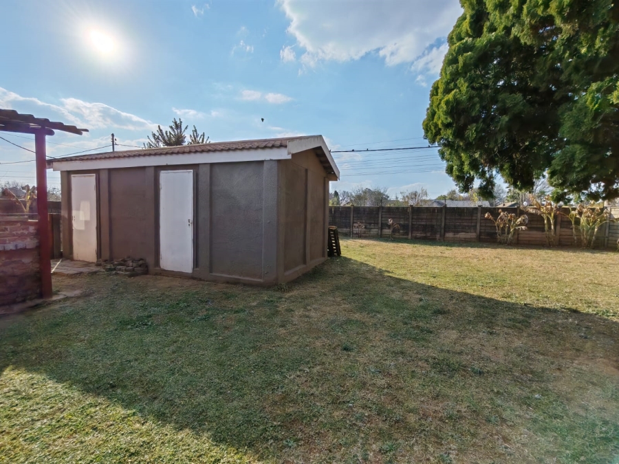 3 Bedroom Property for Sale in Risiville Gauteng