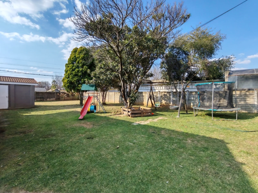 3 Bedroom Property for Sale in Risiville Gauteng
