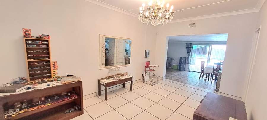 4 Bedroom Property for Sale in Three Rivers Gauteng