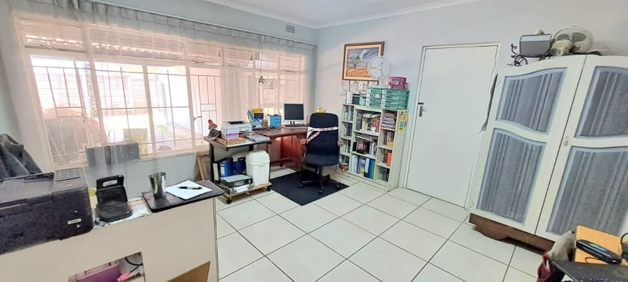 4 Bedroom Property for Sale in Three Rivers Gauteng