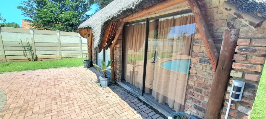 4 Bedroom Property for Sale in Three Rivers Gauteng