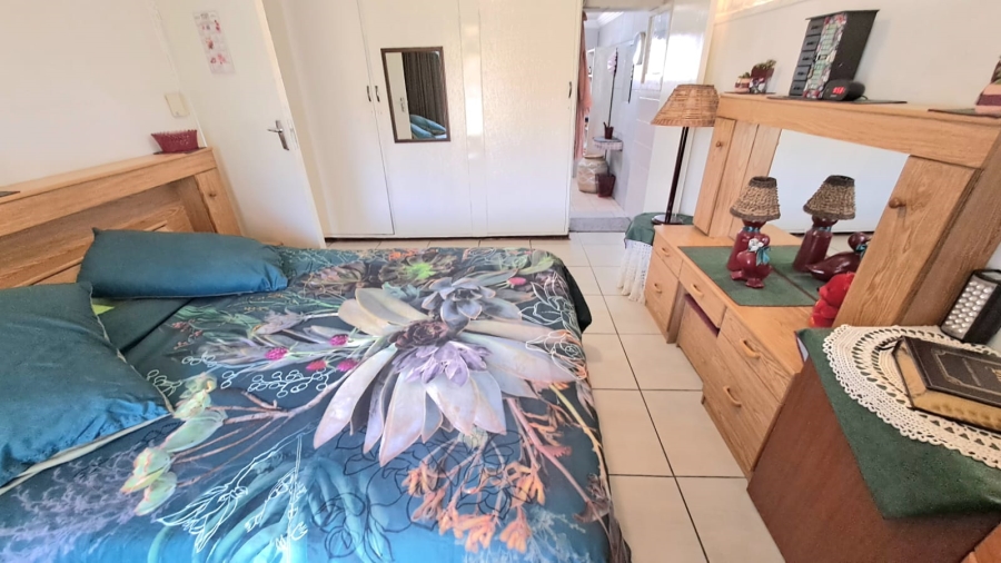 4 Bedroom Property for Sale in Three Rivers Gauteng