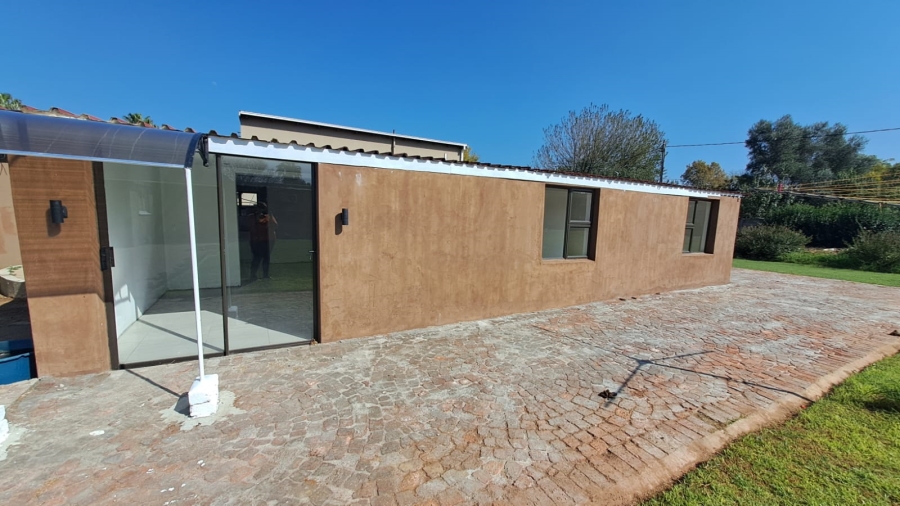 4 Bedroom Property for Sale in Three Rivers Gauteng