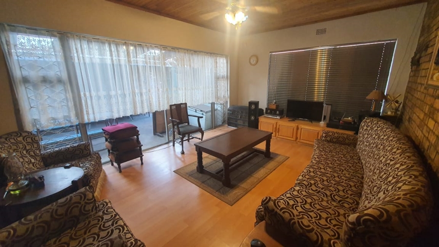 3 Bedroom Property for Sale in Vanderbijlpark Sw 2 Gauteng