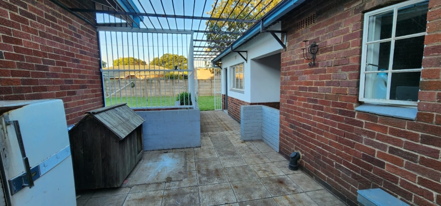 4 Bedroom Property for Sale in Vanderbijlpark SW 1 Gauteng