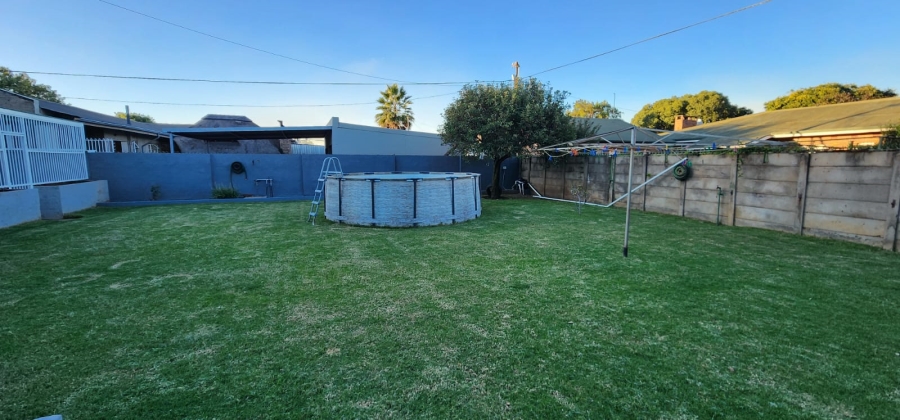 4 Bedroom Property for Sale in Vanderbijlpark SW 1 Gauteng