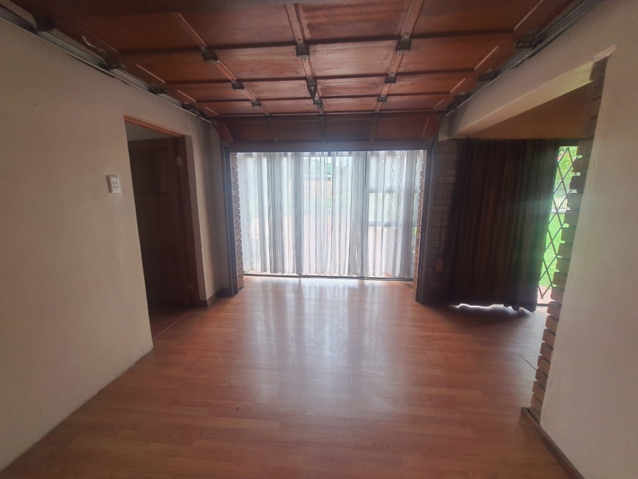 4 Bedroom Property for Sale in Vanderbijlpark Sw 2 Gauteng