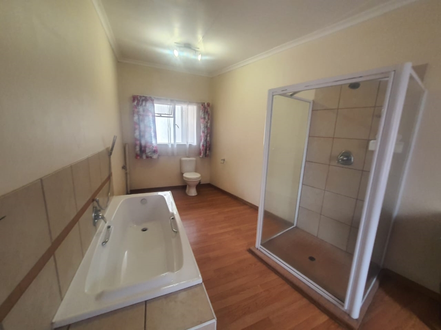 4 Bedroom Property for Sale in Vanderbijlpark Sw 2 Gauteng