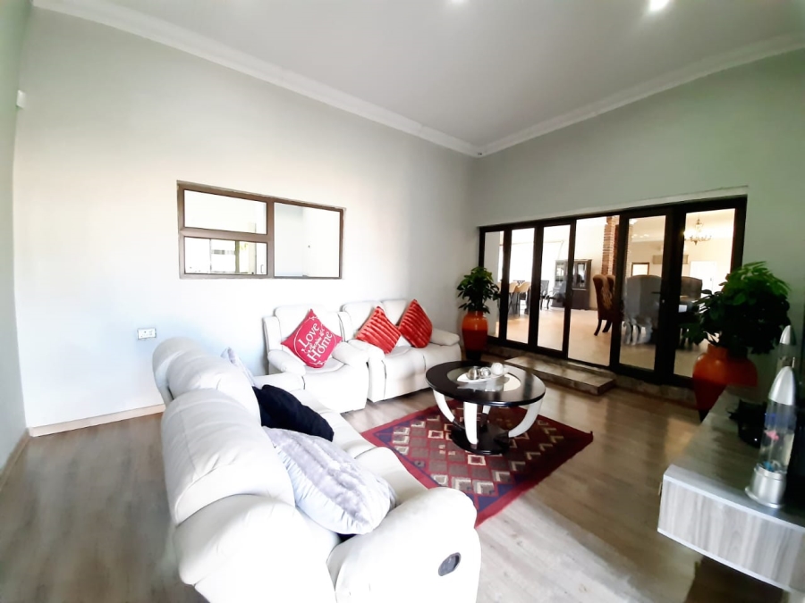 4 Bedroom Property for Sale in Vanderbijlpark Sw 2 Gauteng