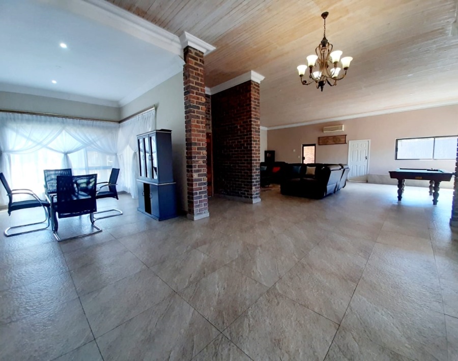 4 Bedroom Property for Sale in Vanderbijlpark Sw 2 Gauteng
