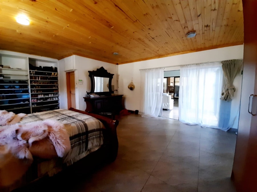 4 Bedroom Property for Sale in Vanderbijlpark Sw 2 Gauteng