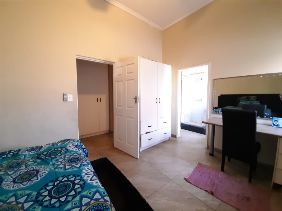 4 Bedroom Property for Sale in Vanderbijlpark Sw 2 Gauteng