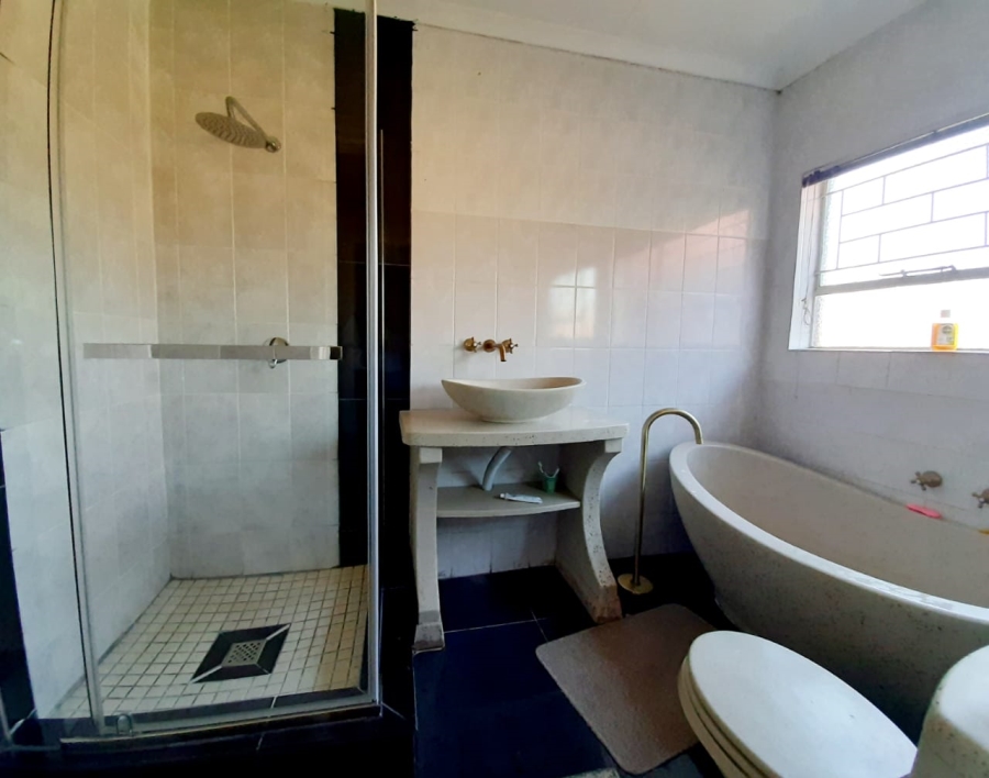 4 Bedroom Property for Sale in Vanderbijlpark Sw 2 Gauteng