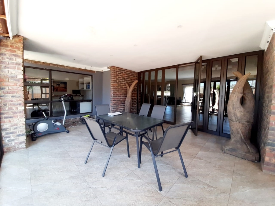 4 Bedroom Property for Sale in Vanderbijlpark Sw 2 Gauteng
