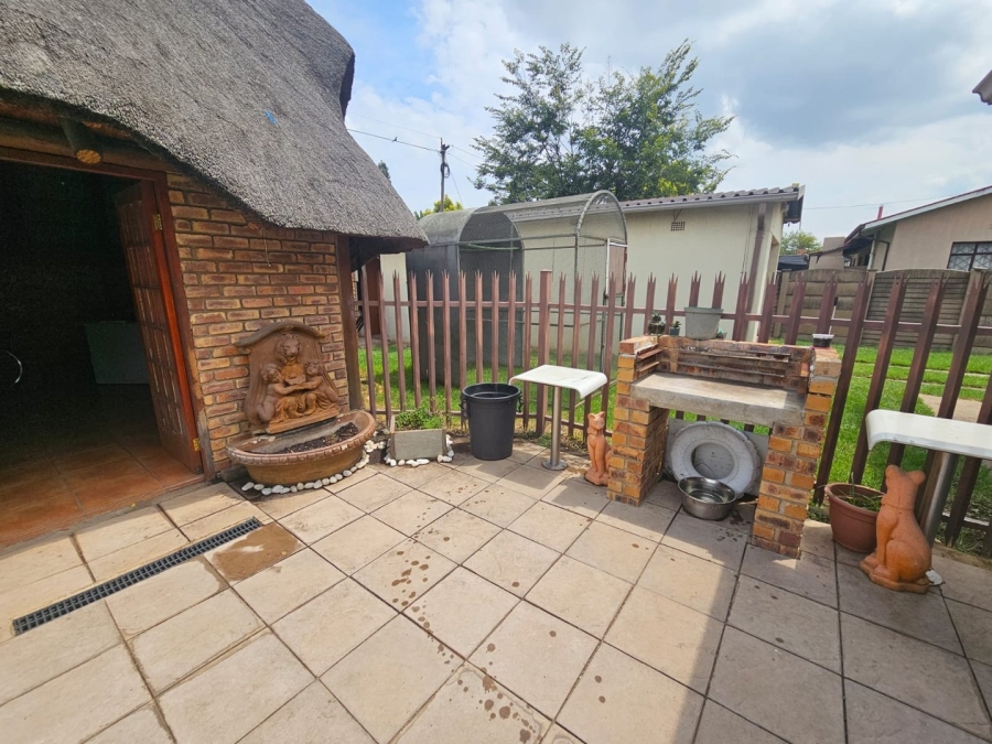4 Bedroom Property for Sale in Vanderbijlpark SW 1 Gauteng