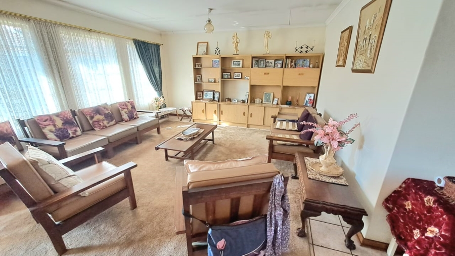 1 Bedroom Property for Sale in Three Rivers Gauteng