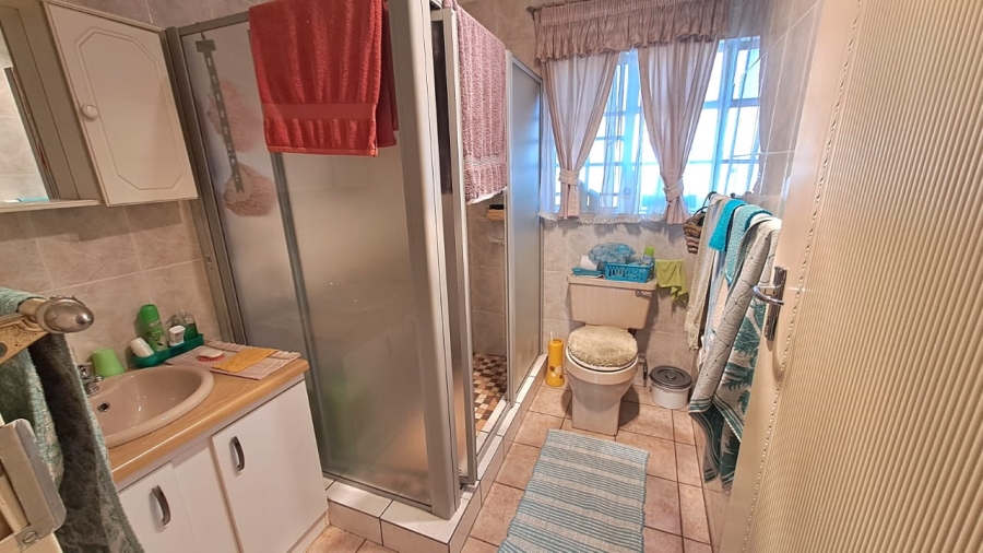 1 Bedroom Property for Sale in Three Rivers Gauteng