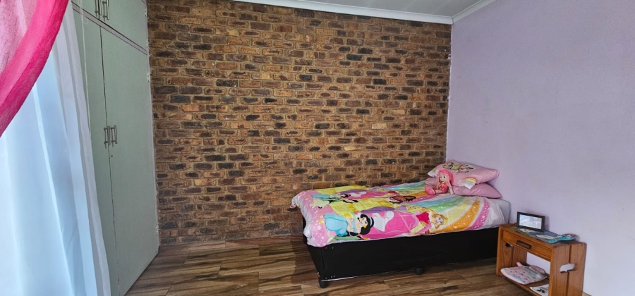 4 Bedroom Property for Sale in Vanderbijlpark Sw 2 Gauteng