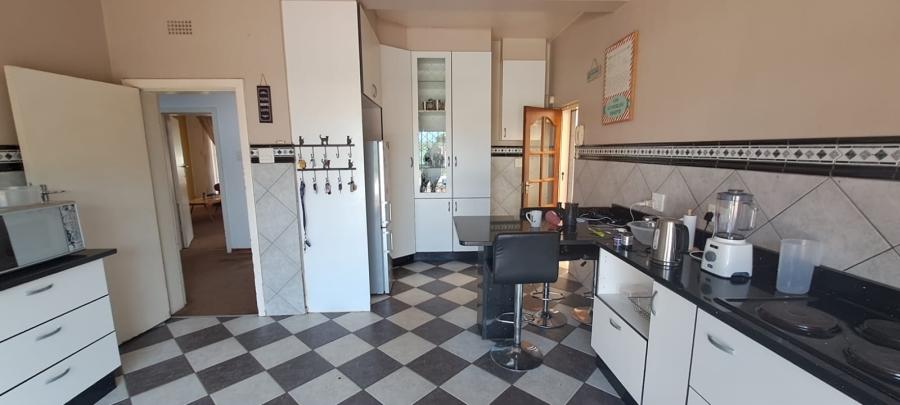 4 Bedroom Property for Sale in Three Rivers Gauteng