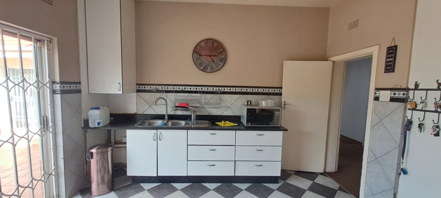 4 Bedroom Property for Sale in Three Rivers Gauteng