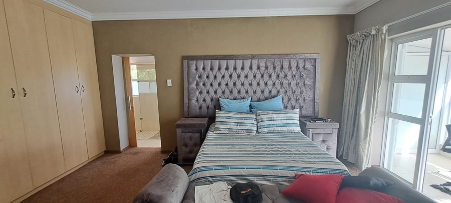 4 Bedroom Property for Sale in Three Rivers Gauteng