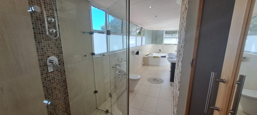 4 Bedroom Property for Sale in Three Rivers Gauteng