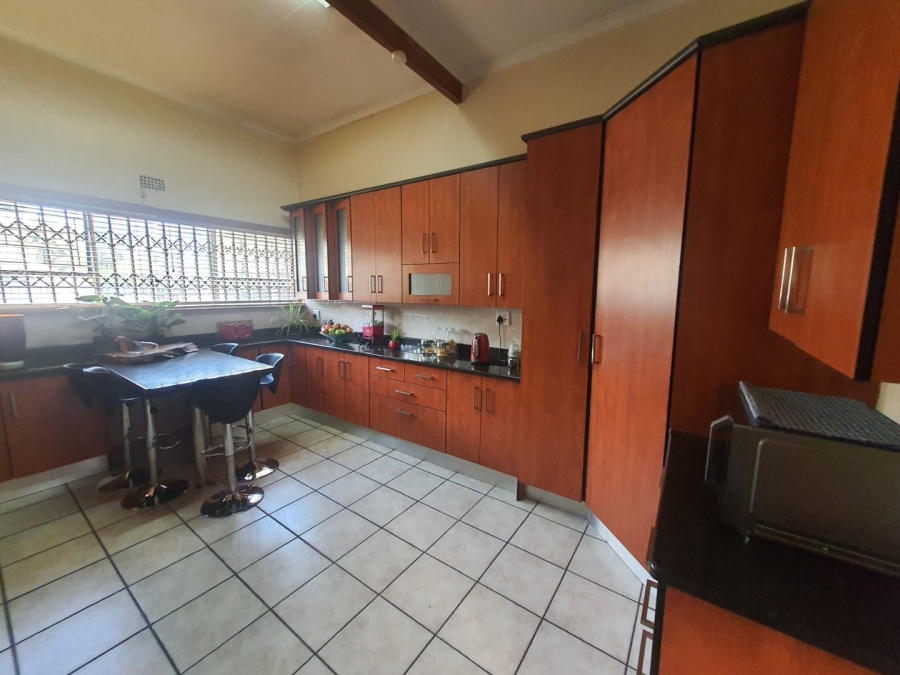 5 Bedroom Property for Sale in Vanderbijlpark Sw 2 Gauteng