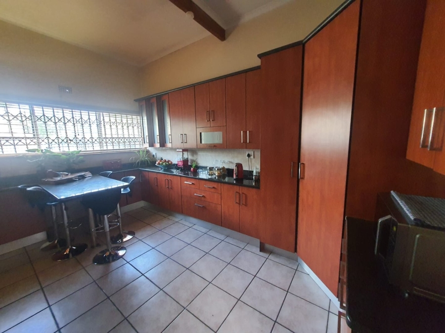 5 Bedroom Property for Sale in Vanderbijlpark Sw 2 Gauteng