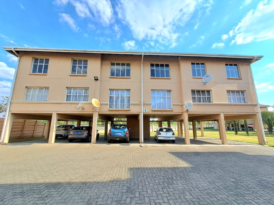 3 Bedroom Property for Sale in Three Rivers Gauteng