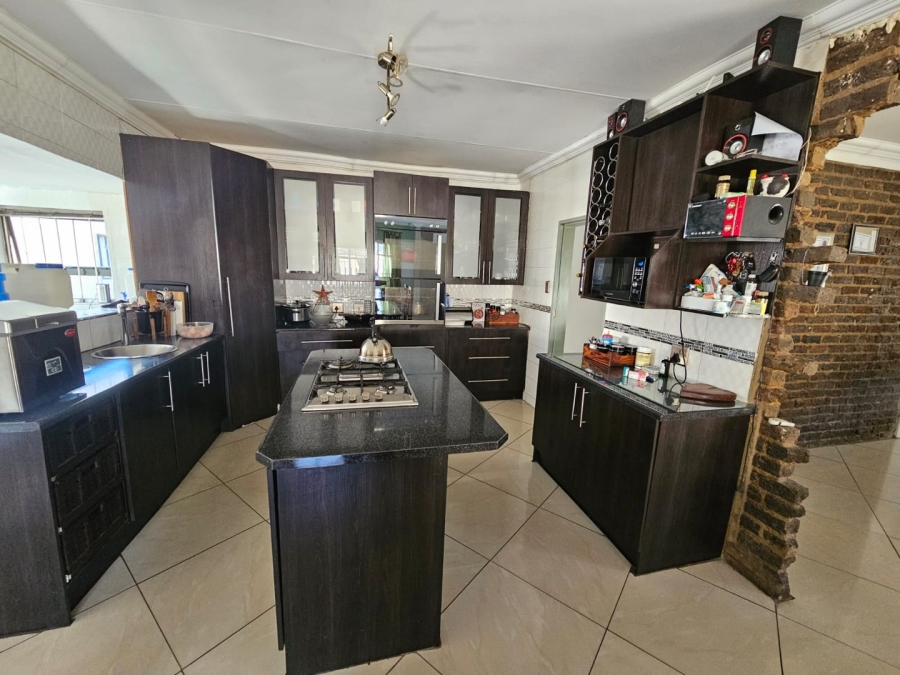 3 Bedroom Property for Sale in Vanderbijlpark SW 1 Gauteng