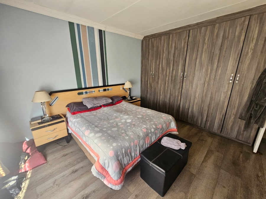 3 Bedroom Property for Sale in Vanderbijlpark SW 1 Gauteng