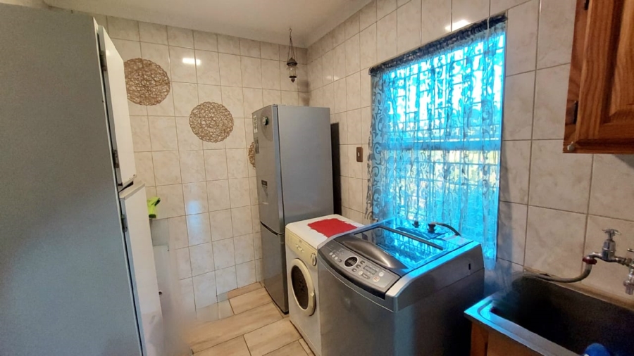 4 Bedroom Property for Sale in Vanderbijlpark Sw 2 Gauteng
