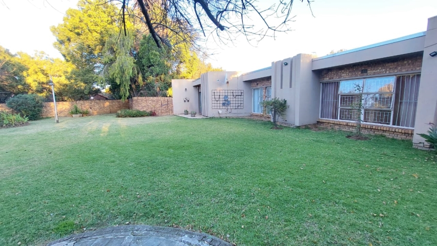 4 Bedroom Property for Sale in Vanderbijlpark Sw 2 Gauteng