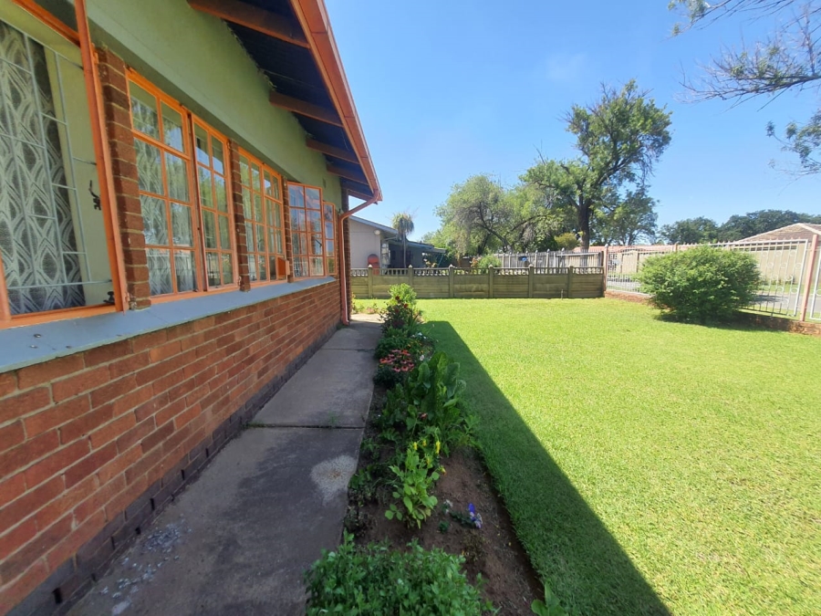 3 Bedroom Property for Sale in Vanderbijlpark SW 1 Gauteng