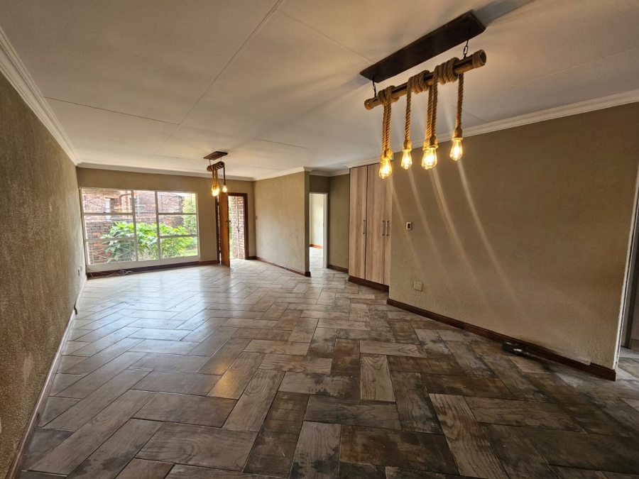 2 Bedroom Property for Sale in Three Rivers Gauteng