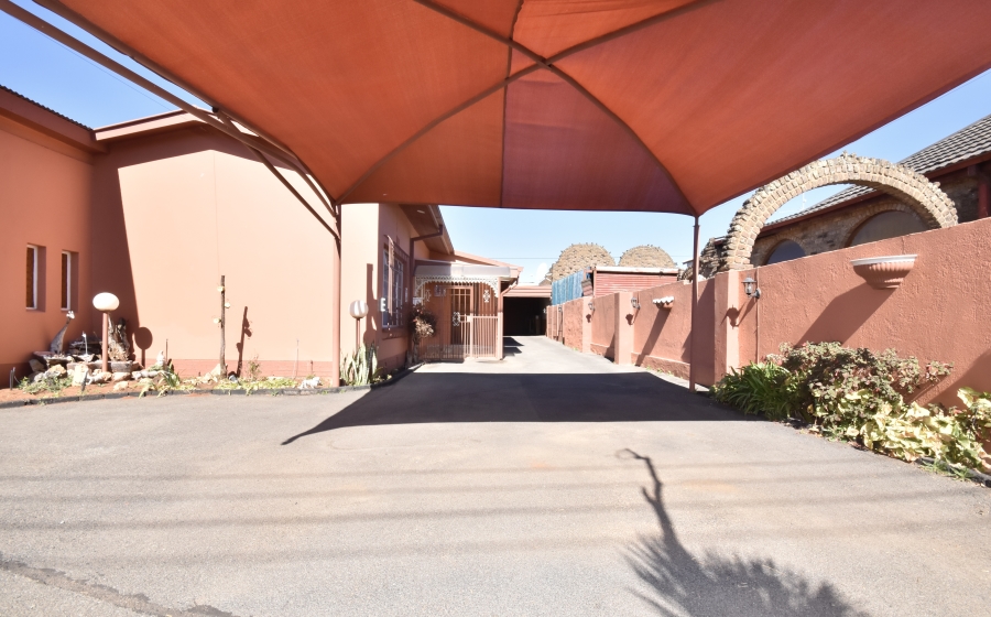 3 Bedroom Property for Sale in Randgate Gauteng