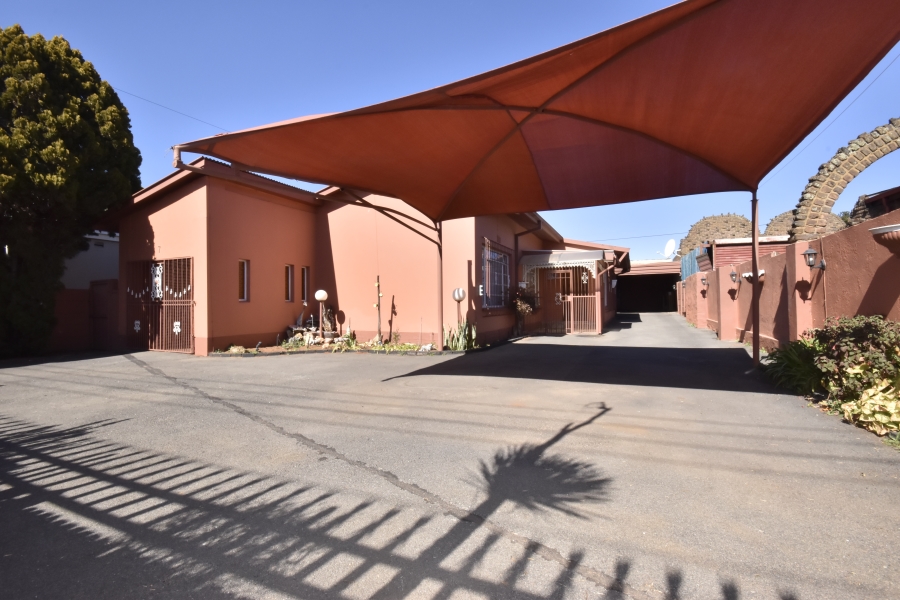 3 Bedroom Property for Sale in Randgate Gauteng