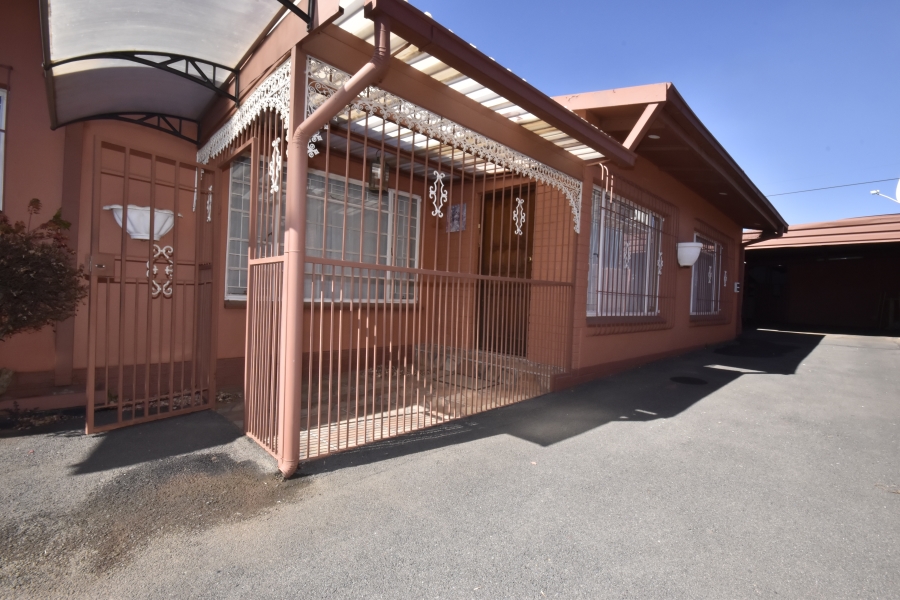 3 Bedroom Property for Sale in Randgate Gauteng