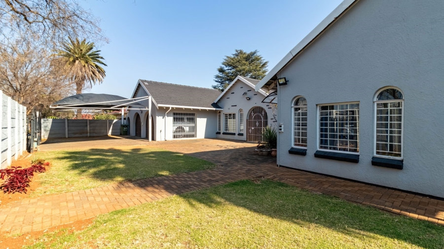 4 Bedroom Property for Sale in Edendale Gauteng