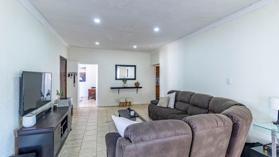 4 Bedroom Property for Sale in Edendale Gauteng