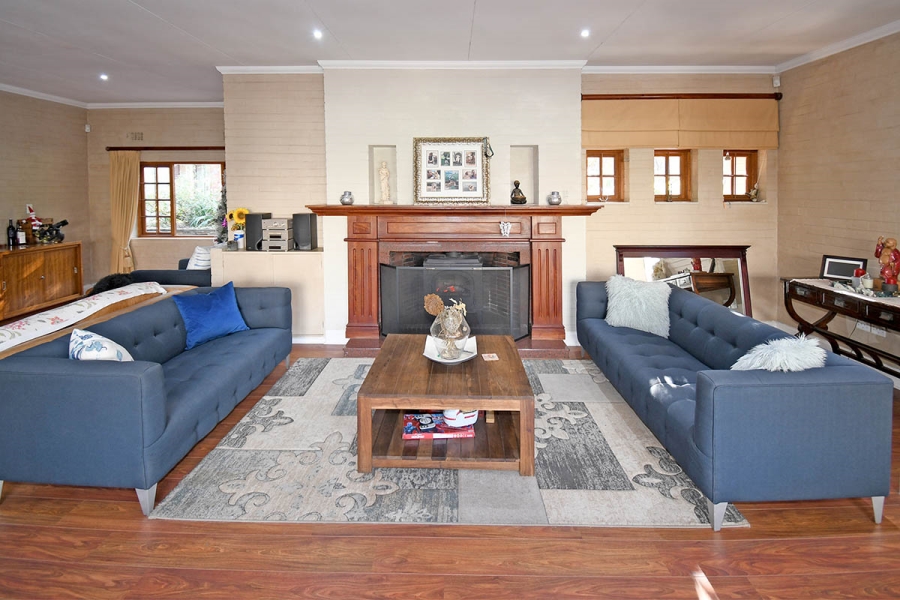 4 Bedroom Property for Sale in Bryanston Gauteng