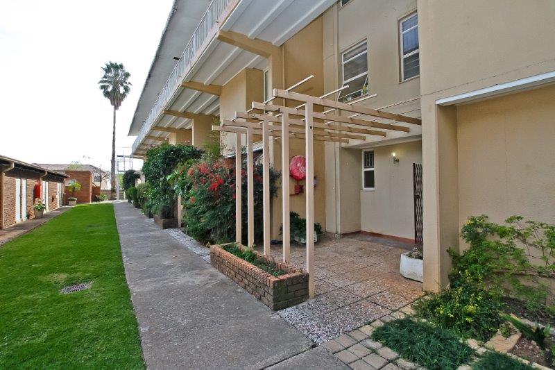 3 Bedroom Property for Sale in Robindale Gauteng