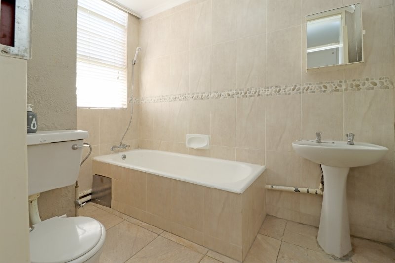 3 Bedroom Property for Sale in Robindale Gauteng