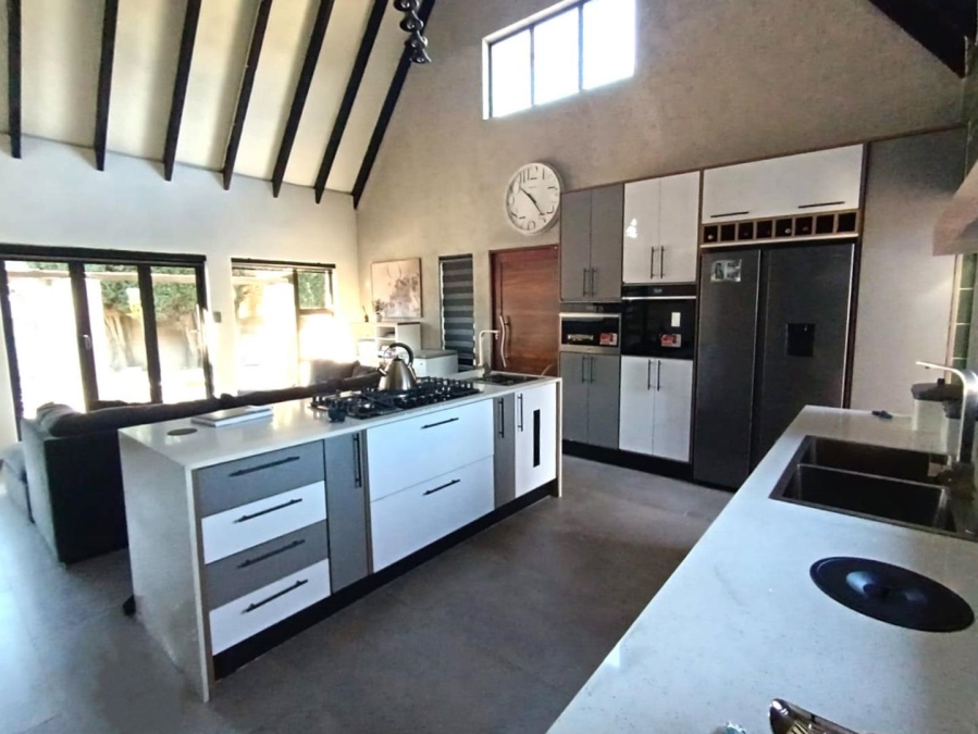 3 Bedroom Property for Sale in Rynfield Gauteng