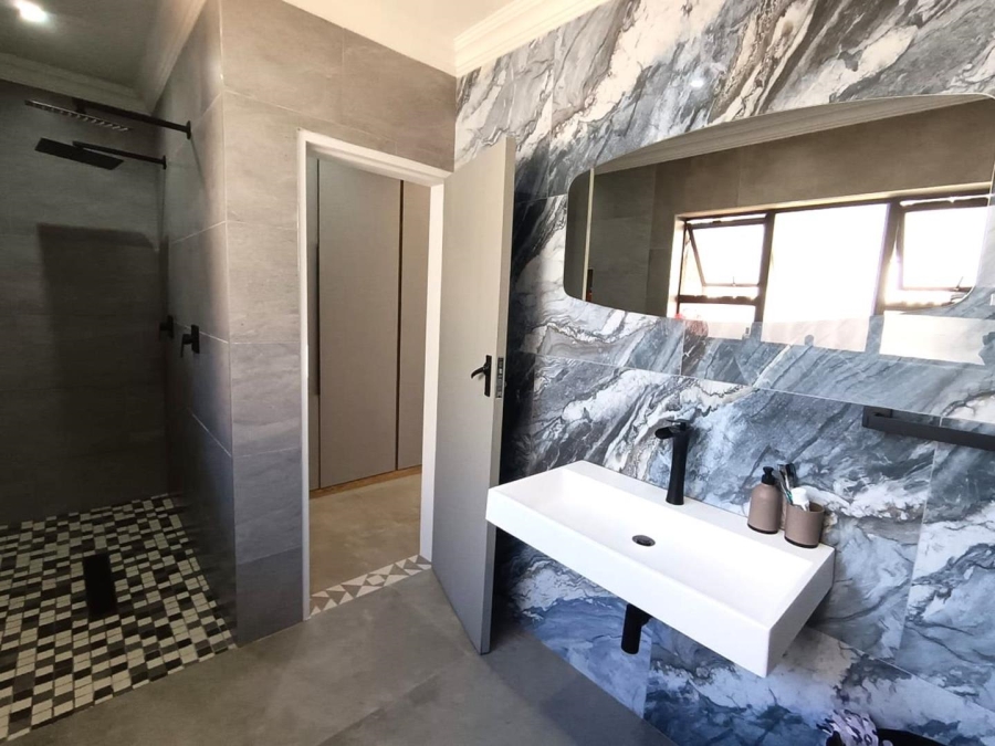 3 Bedroom Property for Sale in Rynfield Gauteng