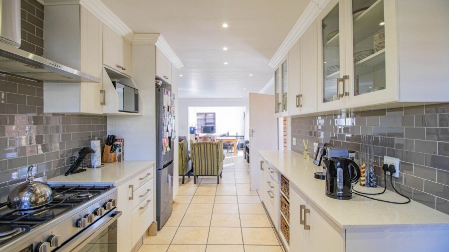 3 Bedroom Property for Sale in Esther Park Gauteng